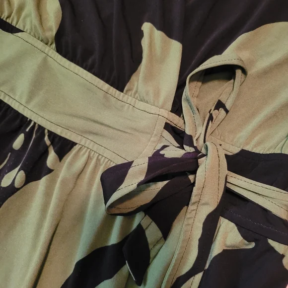 Lane Bryant Faux Wrap Dress - Picture 6 of 7